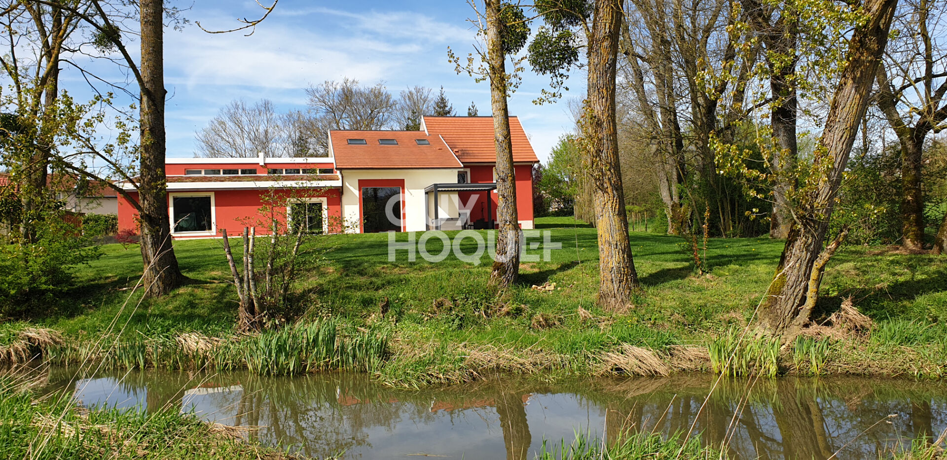 Maison spacieuse à vendre à Vitrey - Référence 650