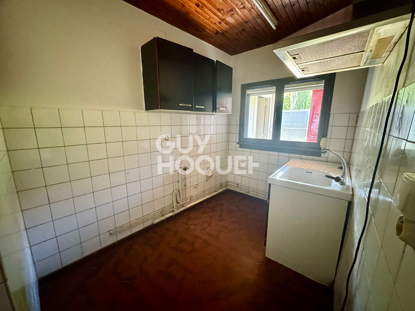 Ensemble immobilier : Deux maisons + garages 179 000 