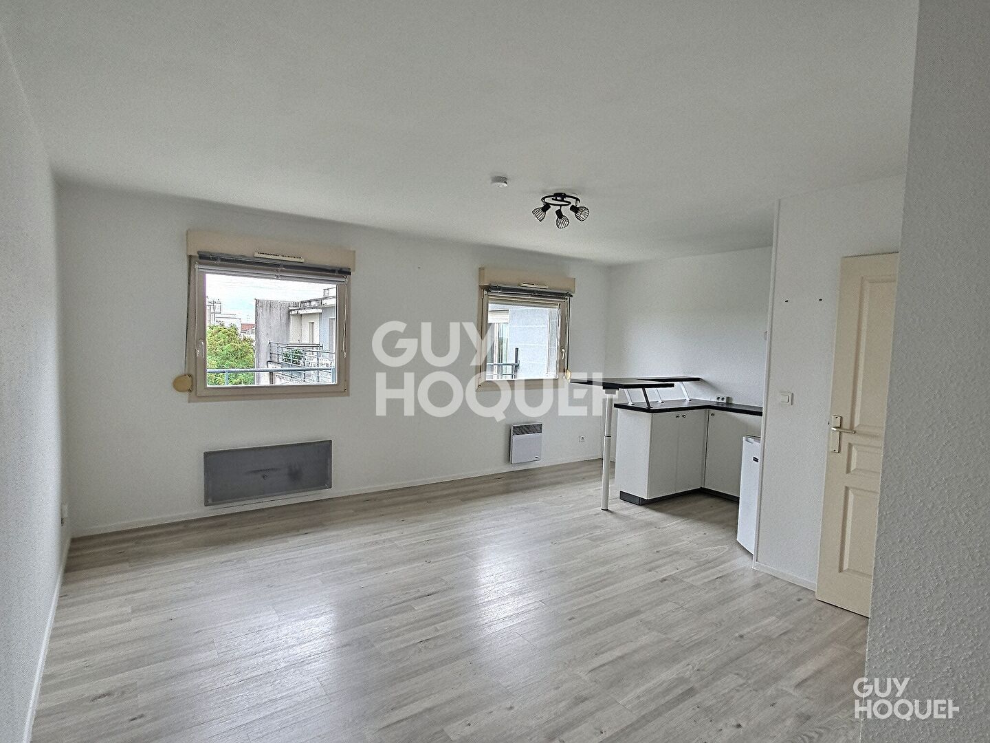 À vendre : Appartement 1 pièce croisement rue Jeanne D'arc avenue du Gle Leclerc