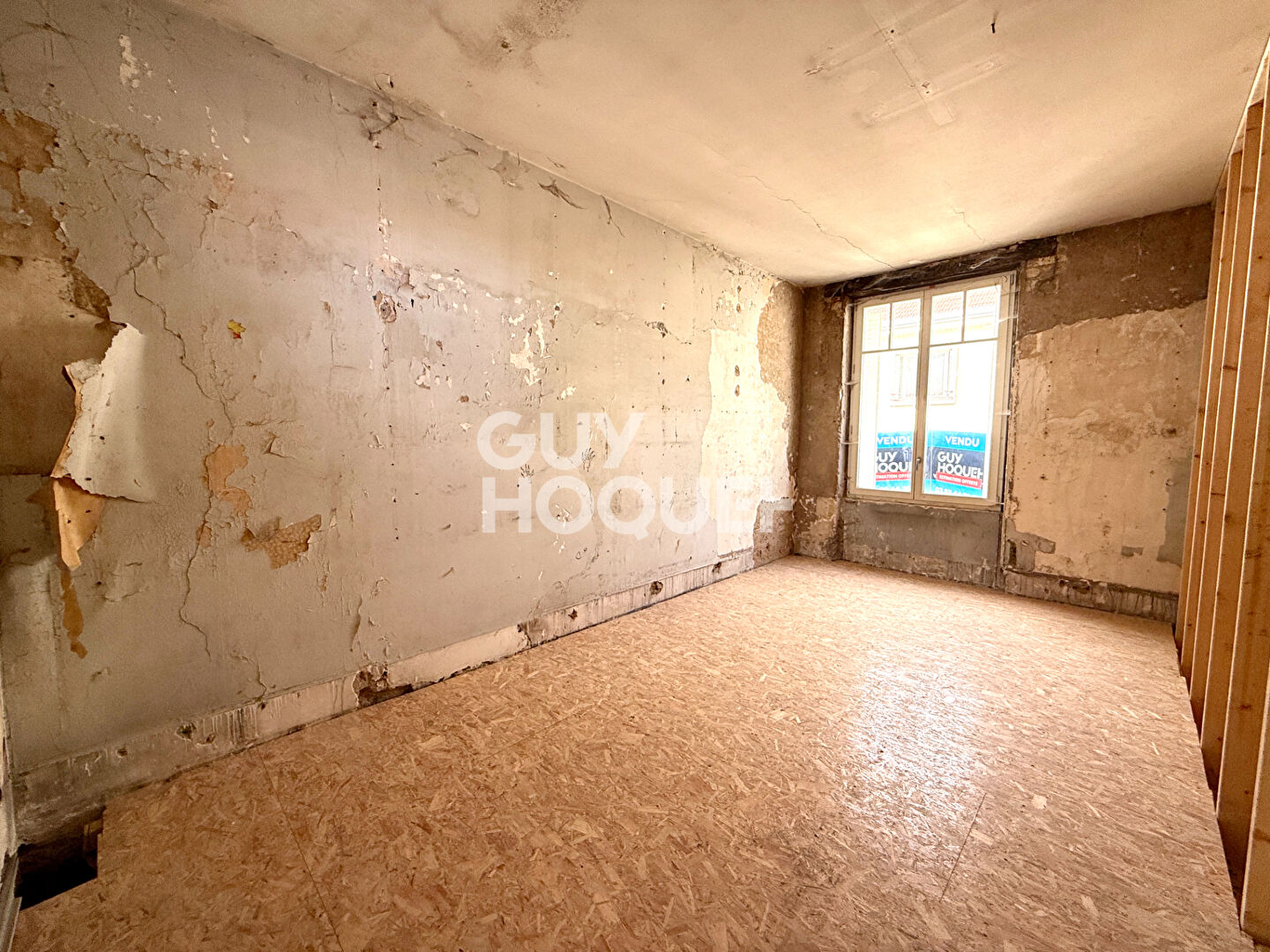 Nancy Gare : Appartement à aménager 2 pièces