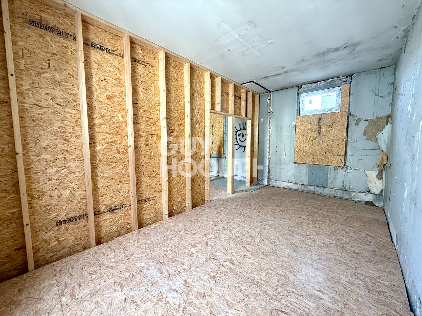 Nancy Gare : Appartement à aménager 2 pièces
