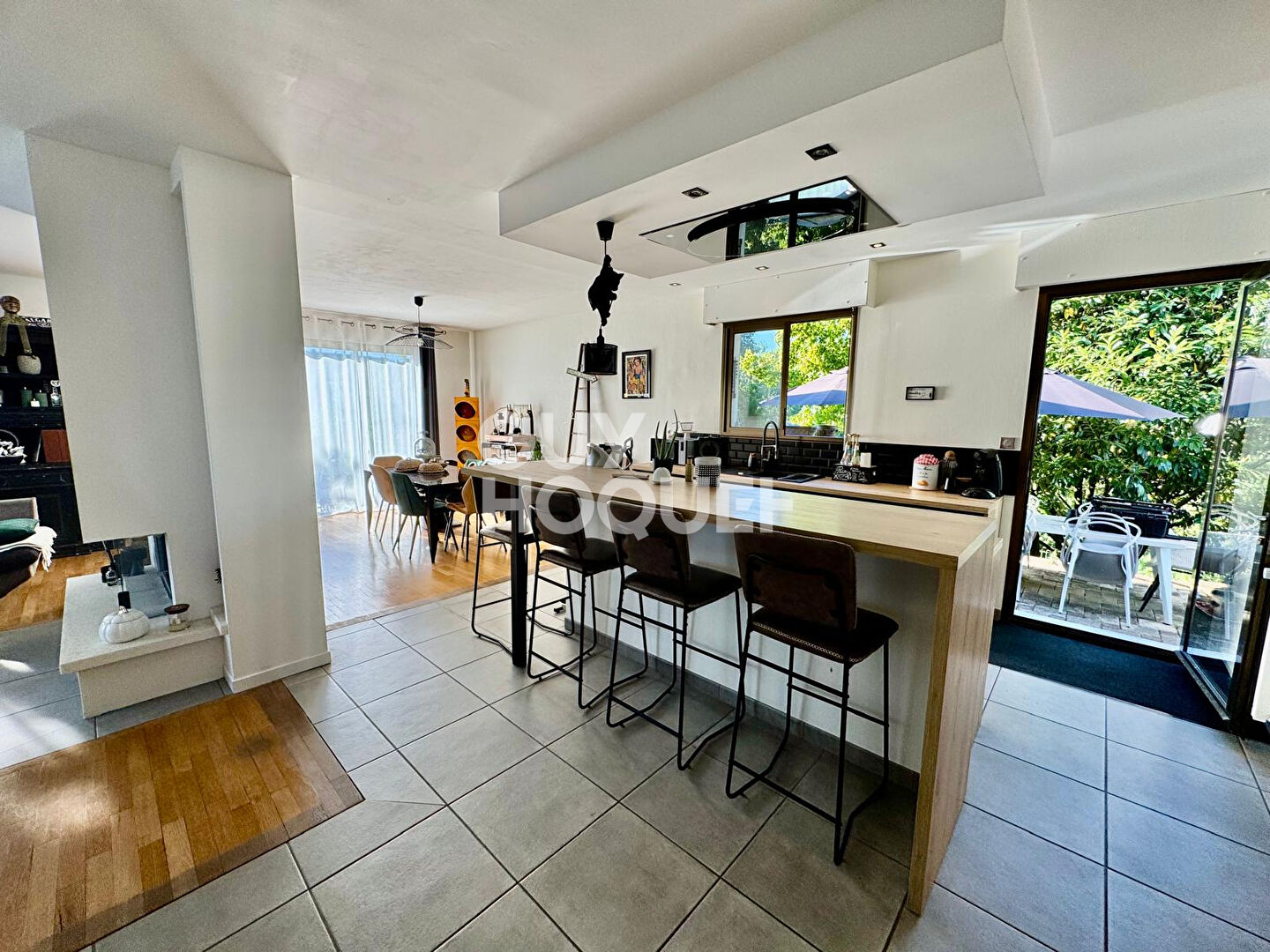 À vendre : Maison 165 m² avec terrain 2000 m² + local commercial loué (revenus locatifs 1200 /mois) ? Neuves Maisons