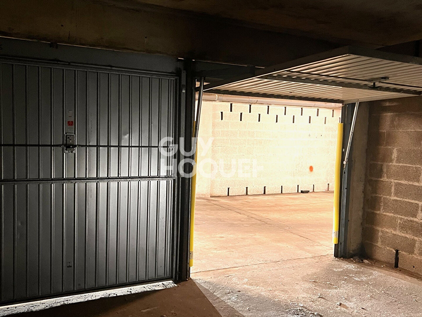 Parking fermé et sécurisé 28m2 Vandoeuvre-Les-Nancy