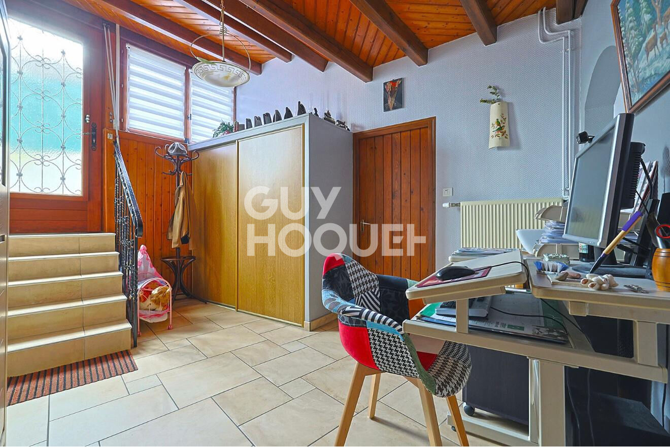 Maison à vendre à Neuves-Maisons : 4 pièces, 125 m² de bonheur !