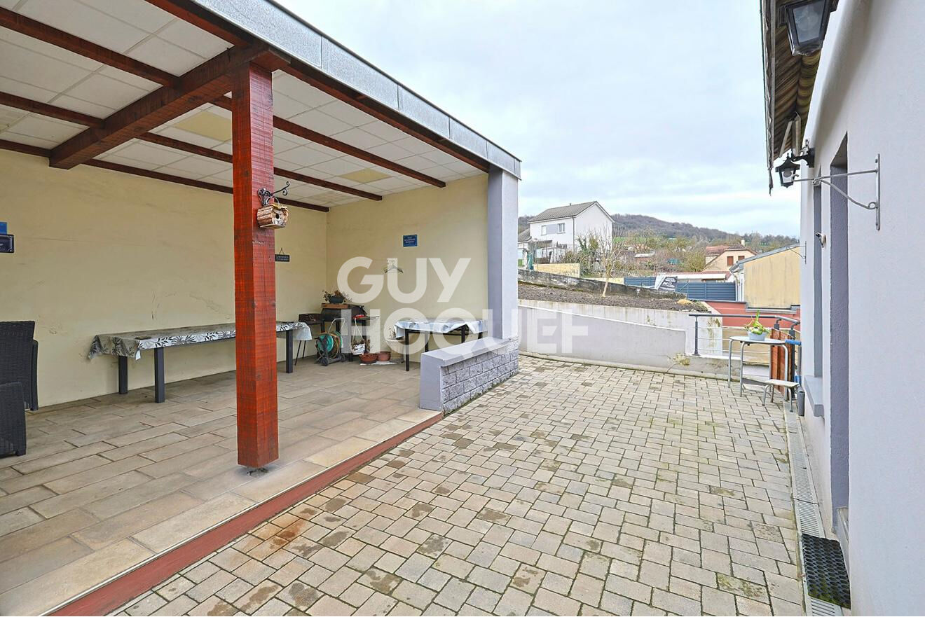 Maison à vendre à Neuves-Maisons : 4 pièces, 125 m² de bonheur !