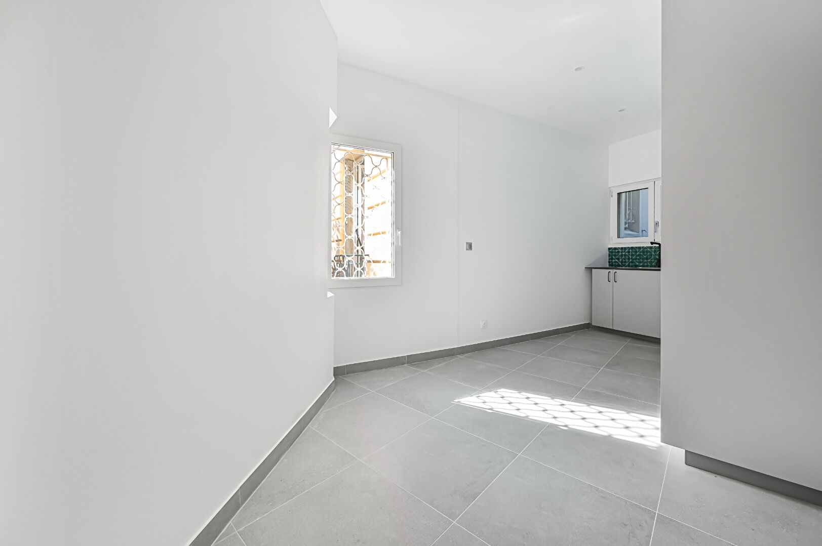 NANTERRE - HYPER CENTRE