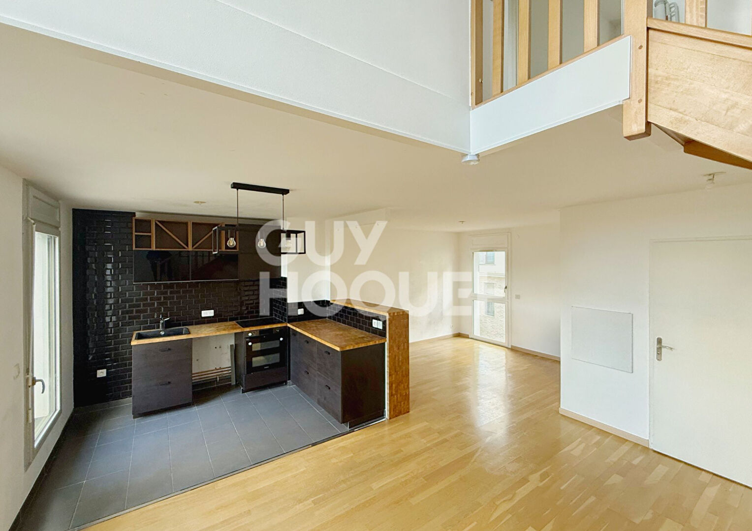 À louer - Appartement 4 pièces avec terrasse et parking