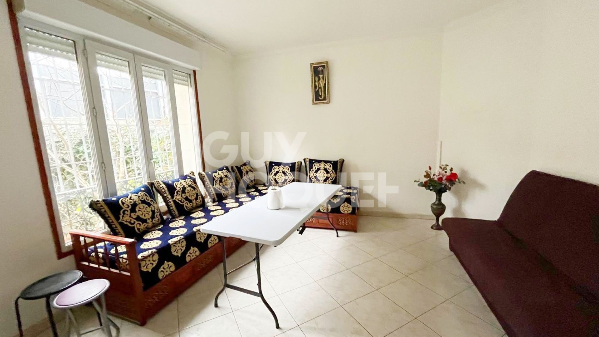 Maison  de caractère - 11 pièces - 217 m2 - jardin