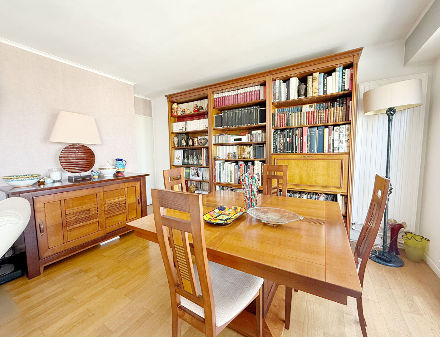 NANTERRE 5 PIECES - DERNIER ETAGE AVEC BALCON