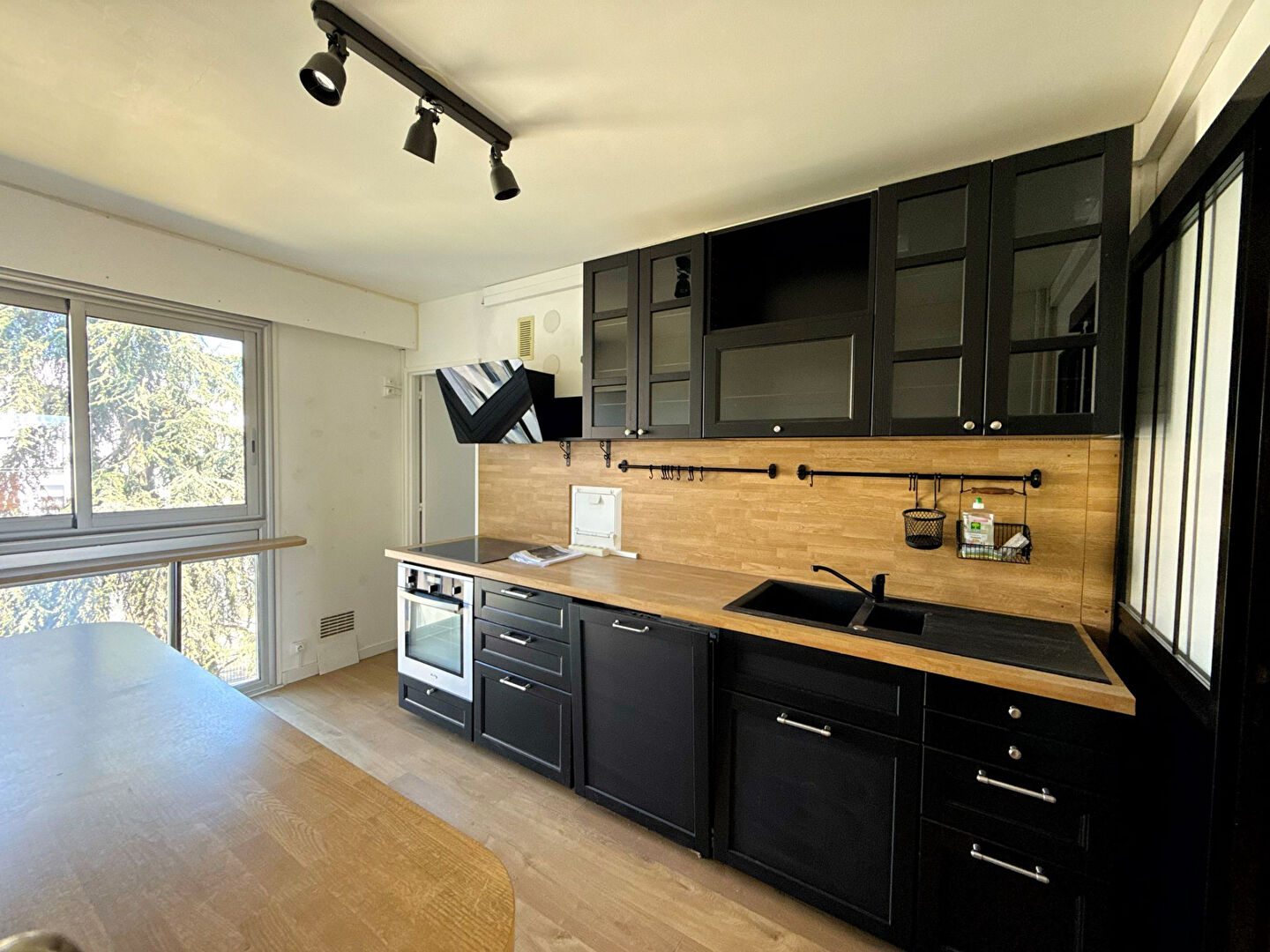 5 pièces 108.29 m2 Nanterre