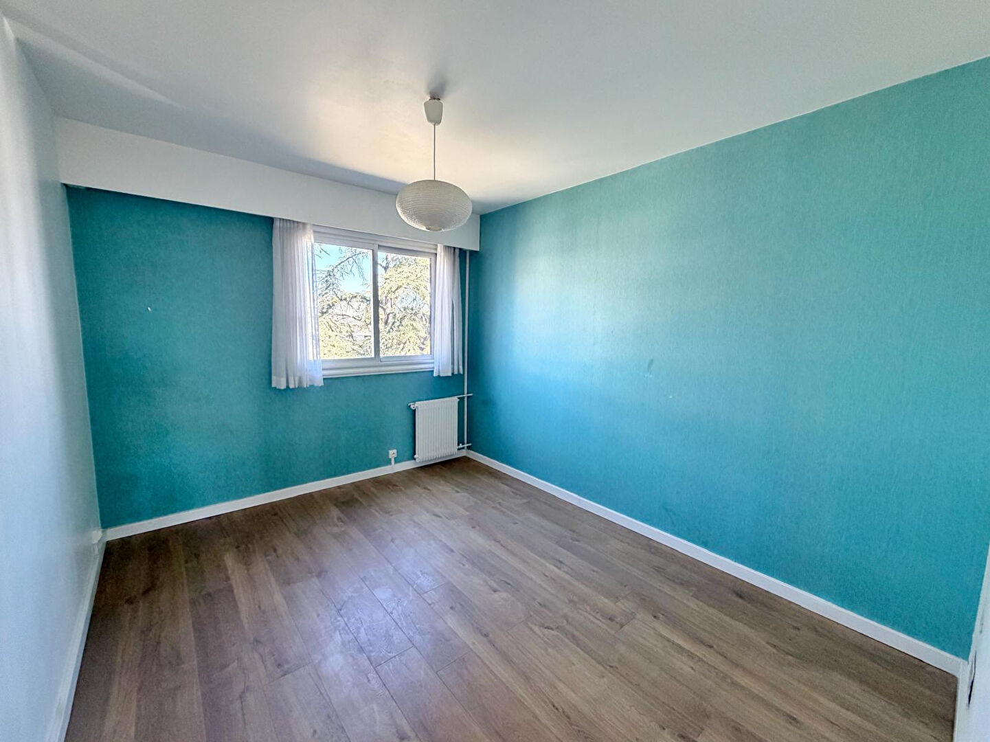 5 pièces 108.29 m2 Nanterre
