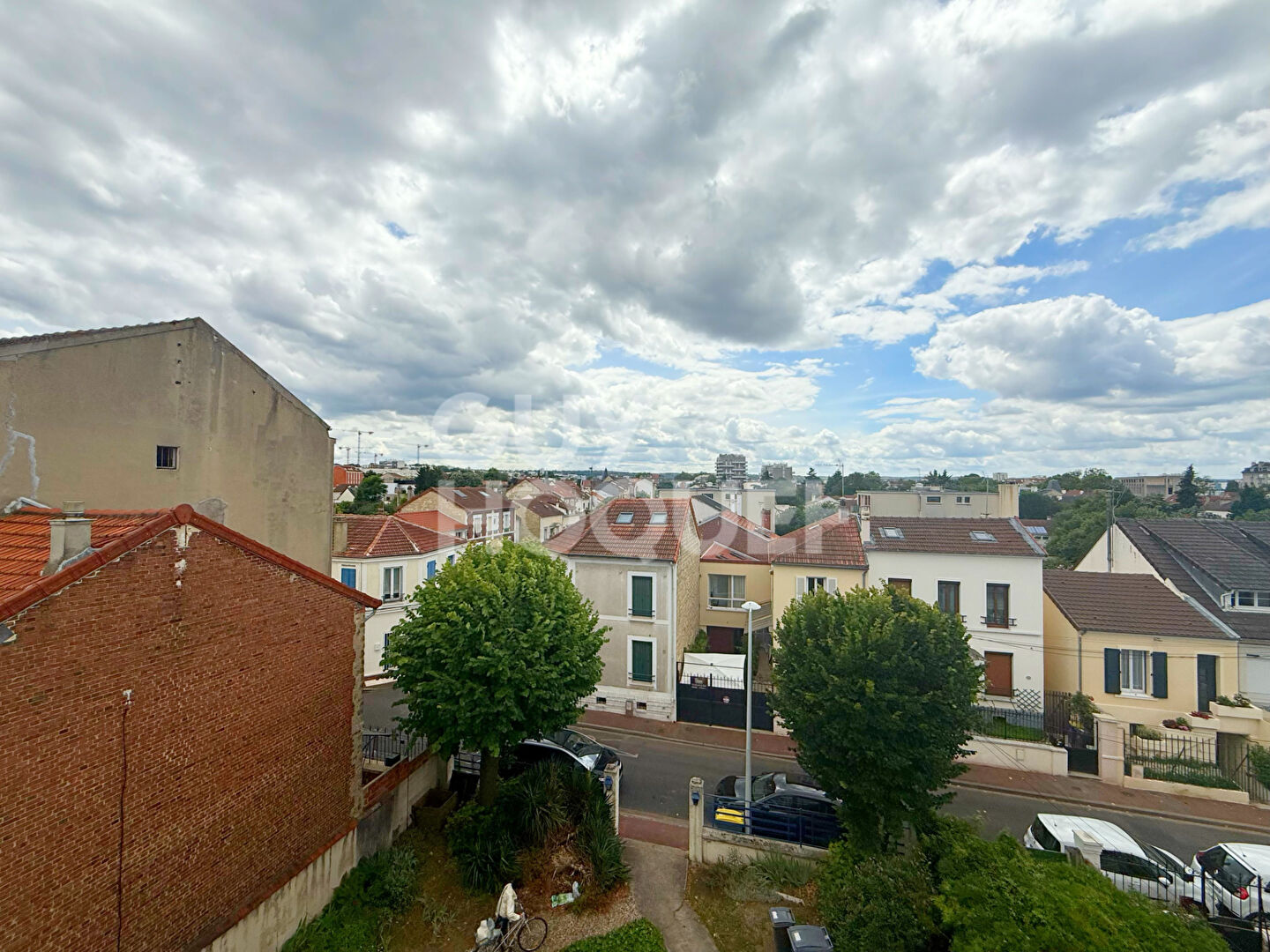 Studio au coeur du quartier des Musiciens à Nanterre Ville