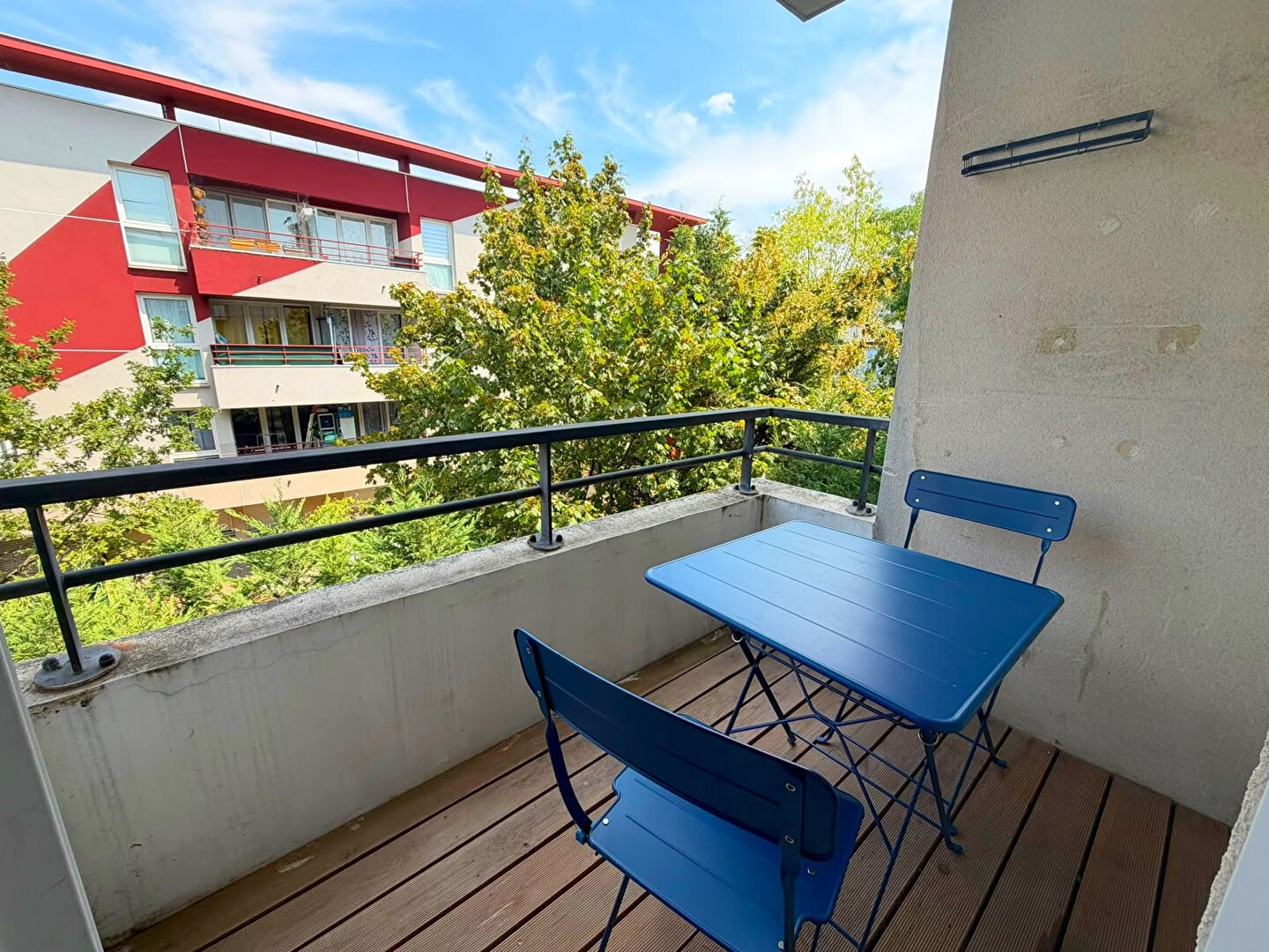 Petit Nanterre, 2 pièces lumineux avec balcon