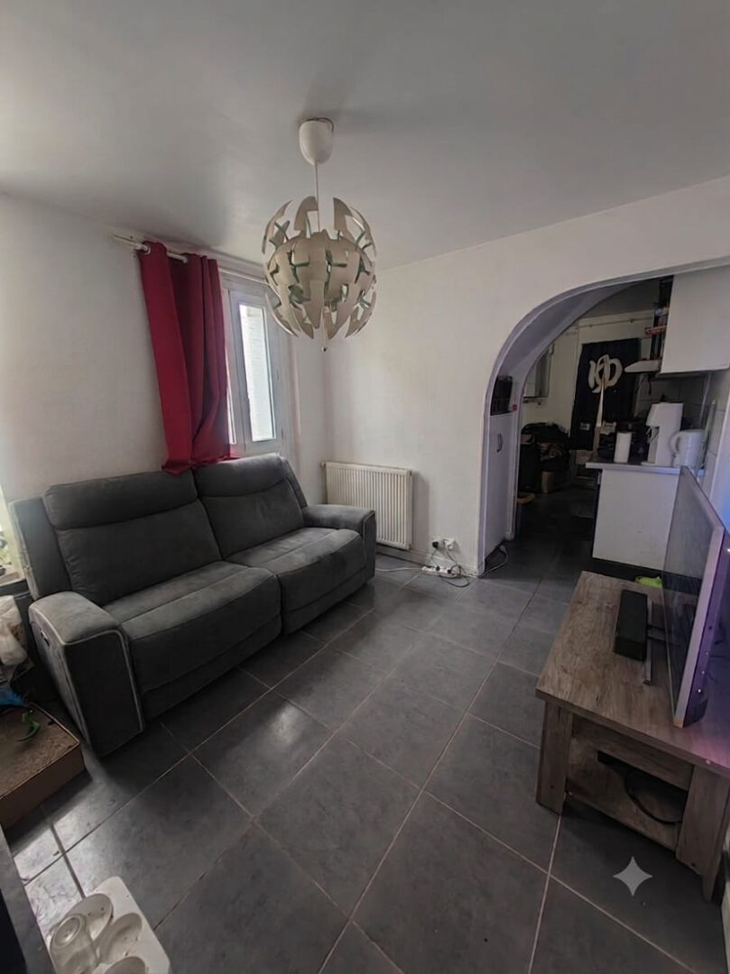 Appartement 3 pièces 45 m² · à Nanterre · 45 m² · 229 000 €