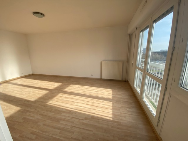 Appartement a louer - 1 pièce(s) - 30 m2 - Surfyn