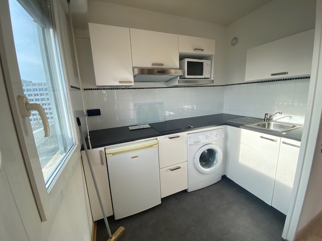 Appartement a louer - 1 pièce(s) - 30 m2 - Surfyn