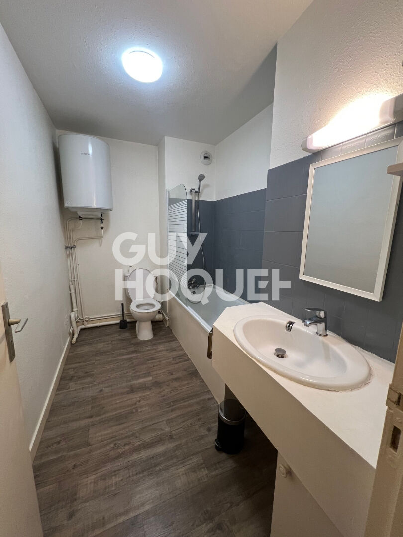 Appartement  1 pièce  31 m2