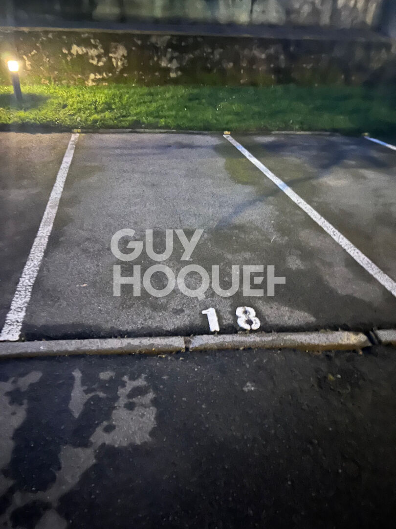 Appartement  1 pièce  31 m2