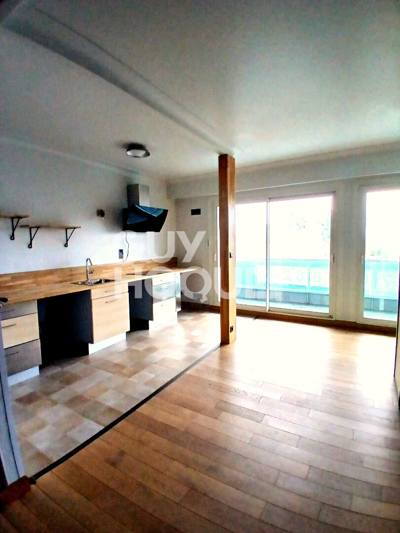 Nantes Rond-Point de Rennes ? T2 rénové avec terrasse plein sud