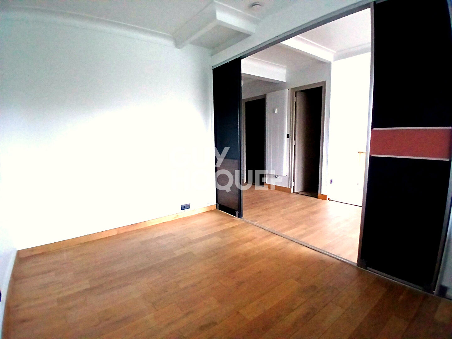 Nantes Rond-Point de Rennes ? T2 rénové avec terrasse plein sud