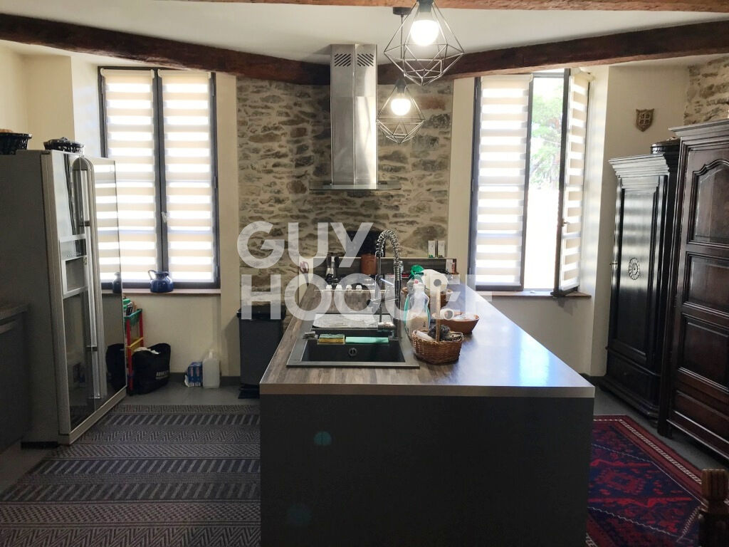 LA LIVINIERE : maison de caractère 5 pièces à vendre, terrasse, garage 57m2