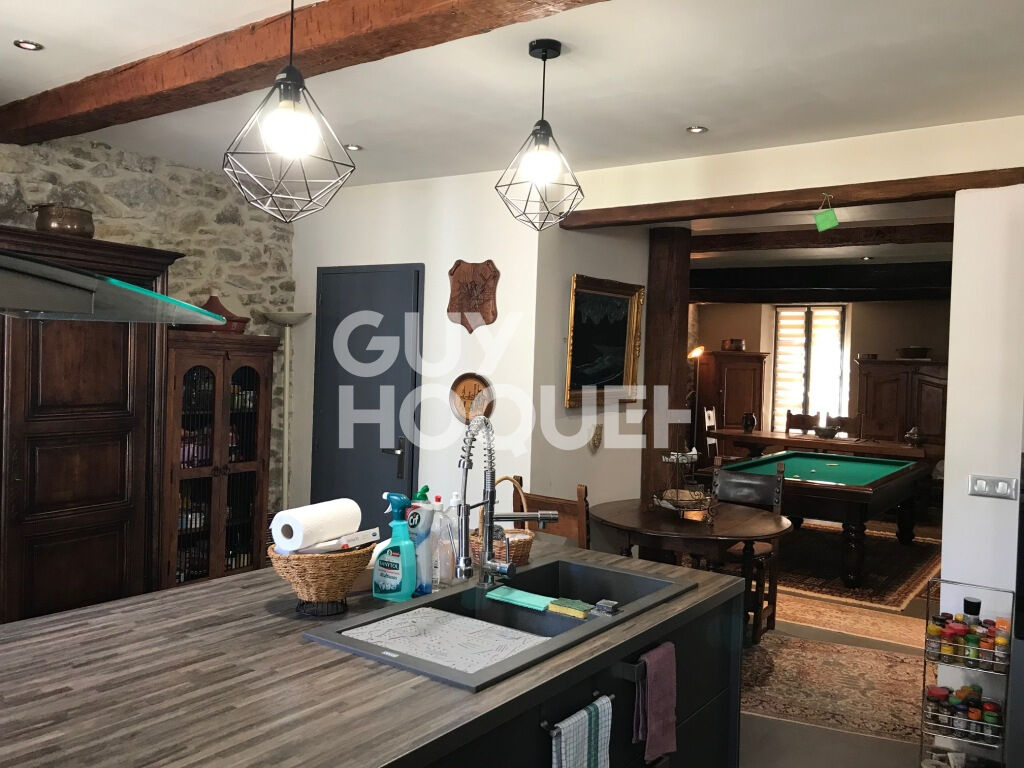 LA LIVINIERE : maison de caractère 5 pièces à vendre, terrasse, garage 57m2