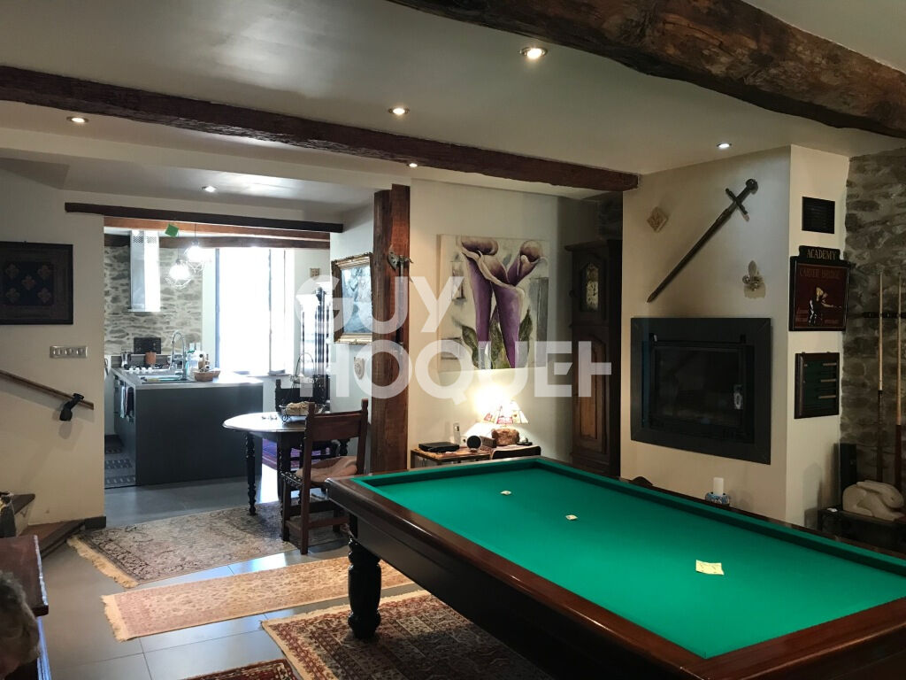 LA LIVINIERE : maison de caractère 5 pièces à vendre, terrasse, garage 57m2