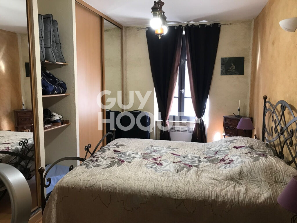 LA LIVINIERE : maison de caractère 5 pièces à vendre, terrasse, garage 57m2