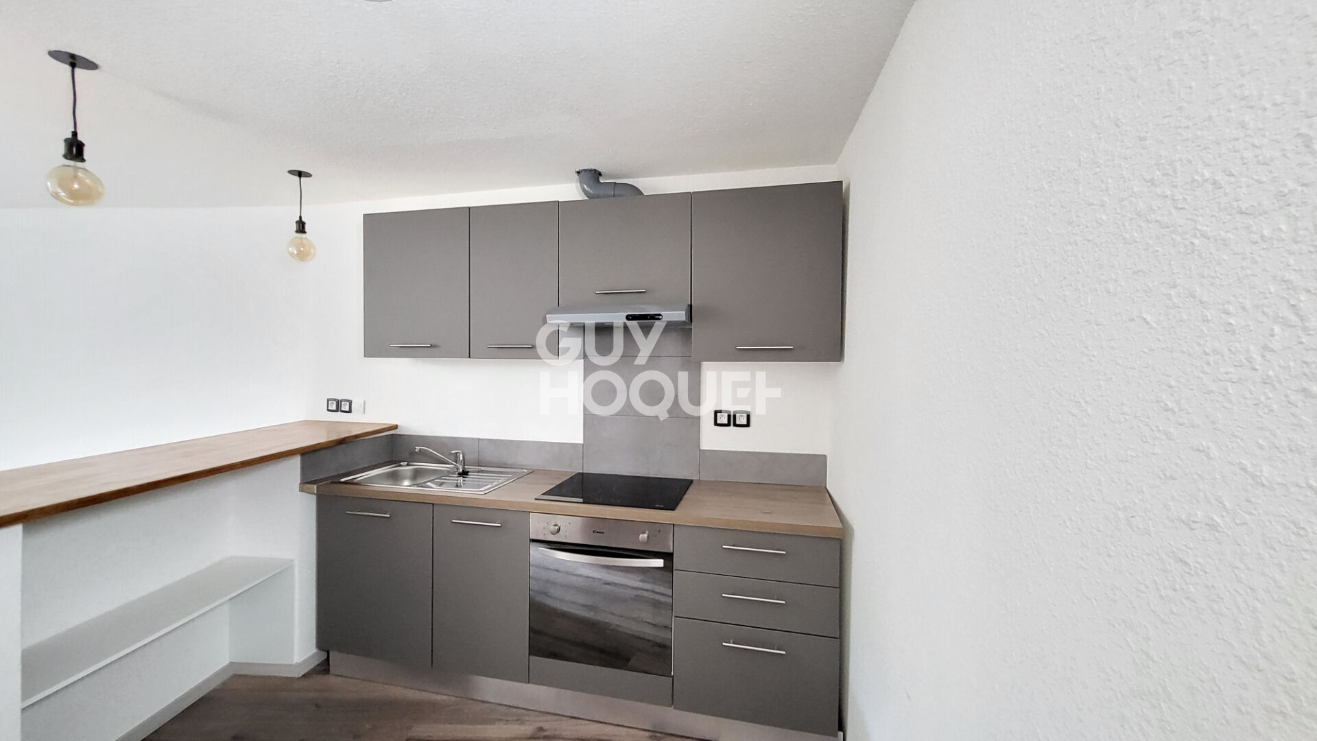 MAISON DE VILLAGE 440 HC