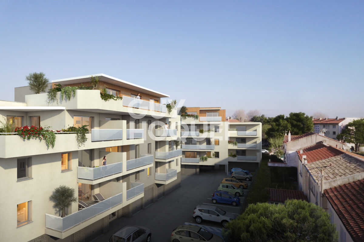 VENTE : appartement 4 pièces (102 m²) à NARBONNE