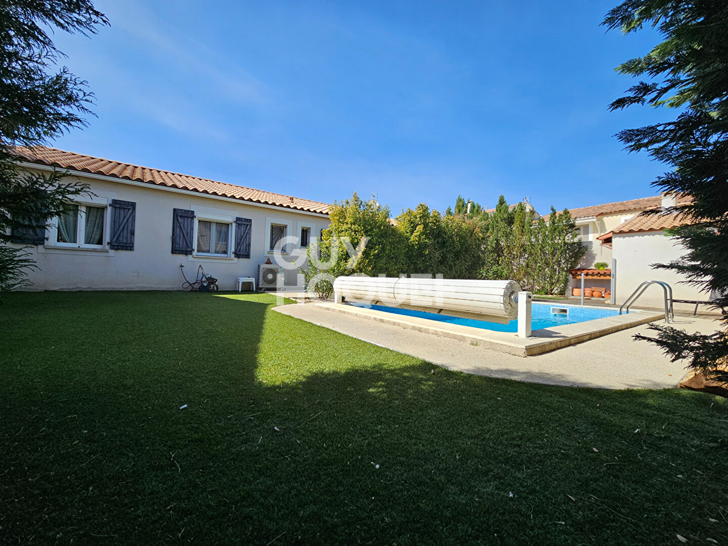 À vendre : Villa de plain-pied avec piscine sur les hauteurs de Narbonne