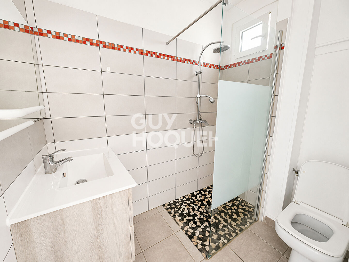 LOCATION d'un appartement F1 (31 m²) à LEZIGNAN CORBIERES
