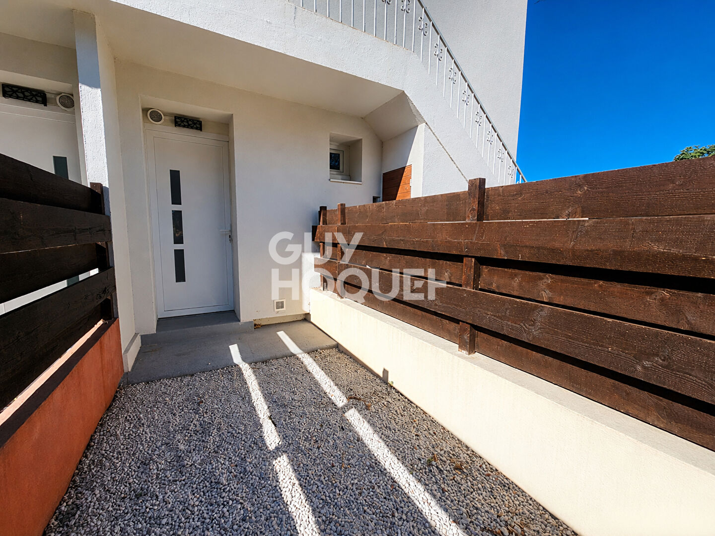 LOCATION d'un appartement F1 (31 m²) à LEZIGNAN CORBIERES