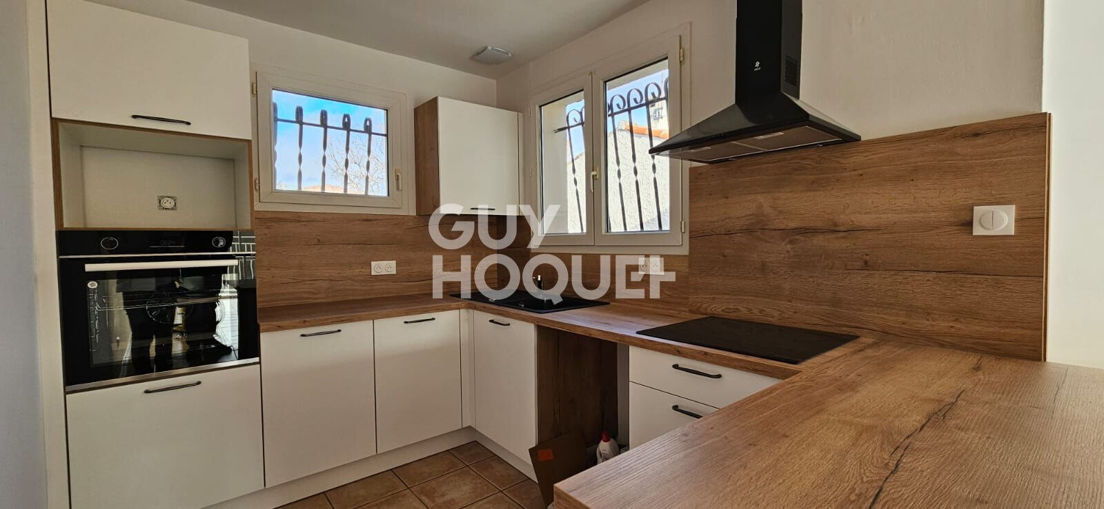 LOCATION : appartement T4 (80 m²) à NARBONNE