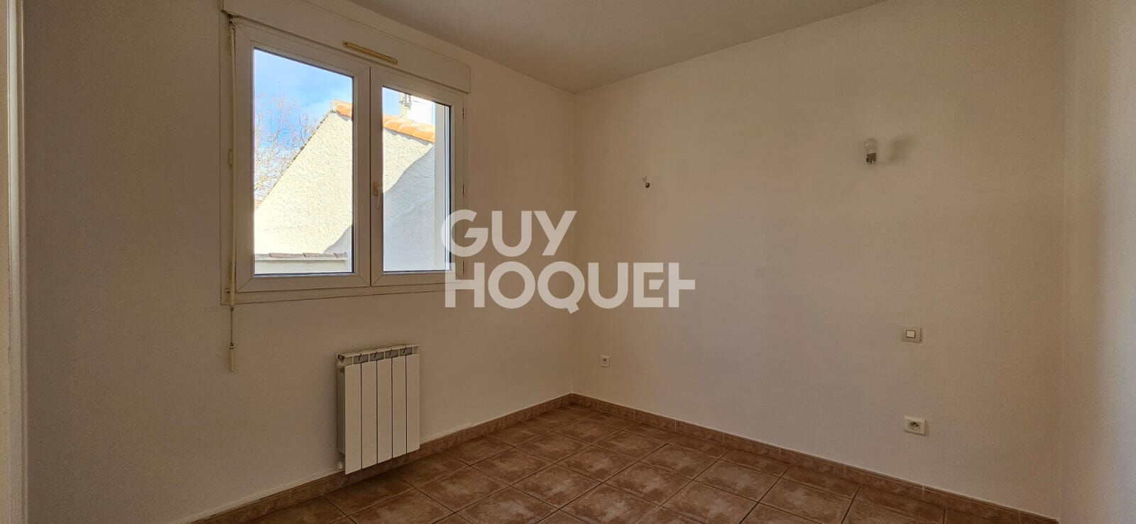 LOCATION : appartement T4 (80 m²) à NARBONNE