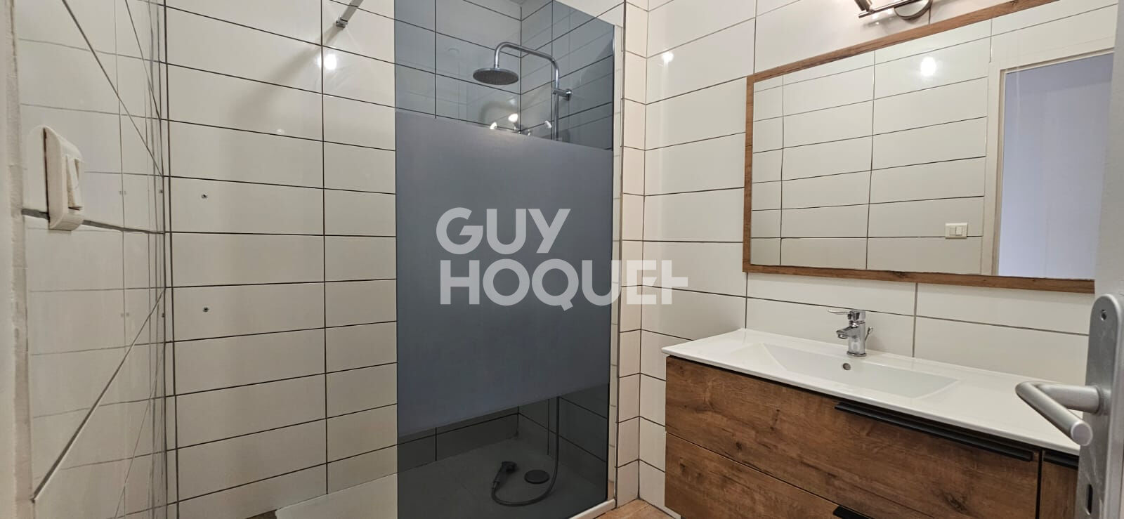 LOCATION : appartement T4 (80 m²) à NARBONNE