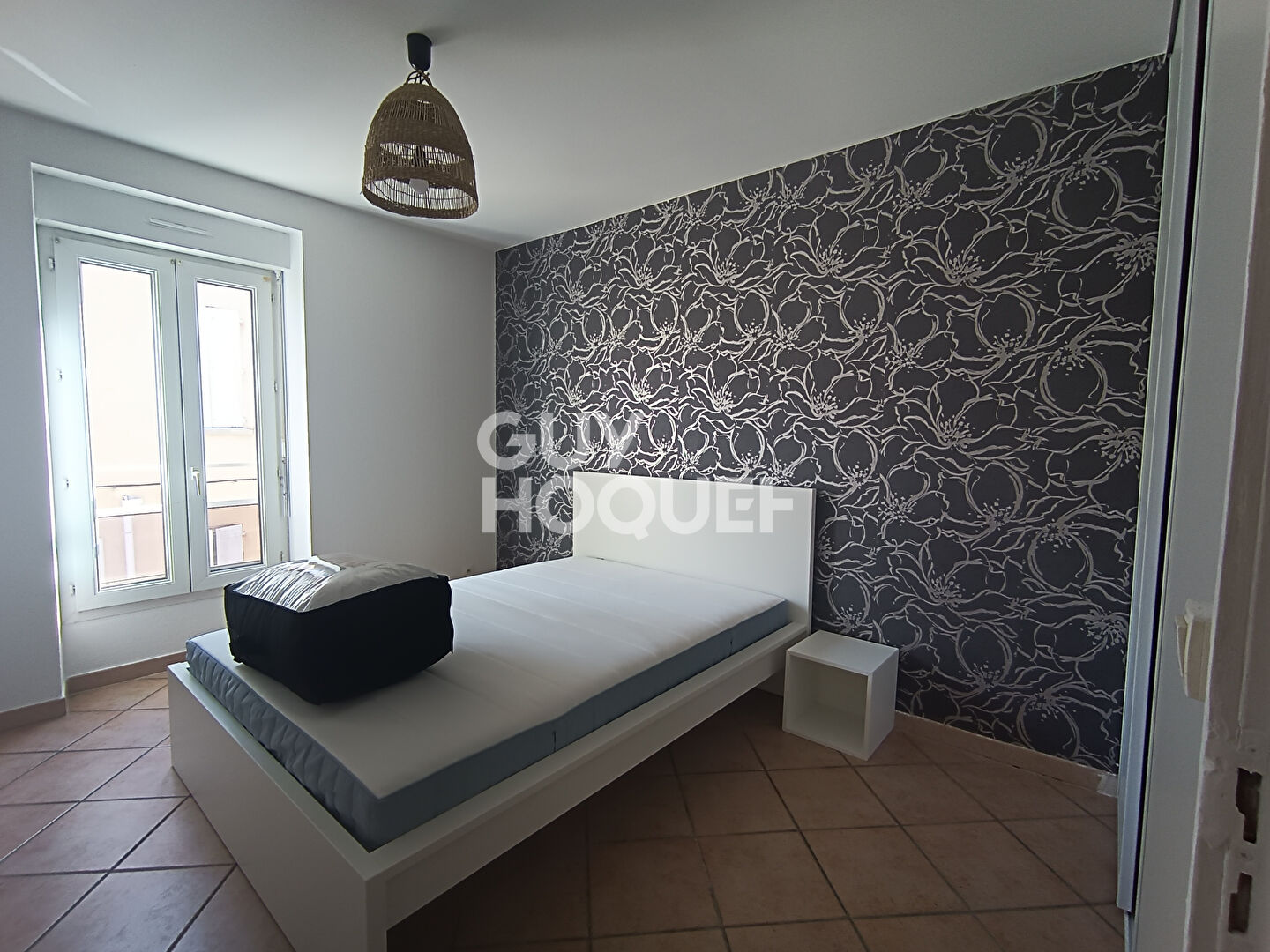 NARBONNE : appartement 3 pièces  meublé (72 m²) en location