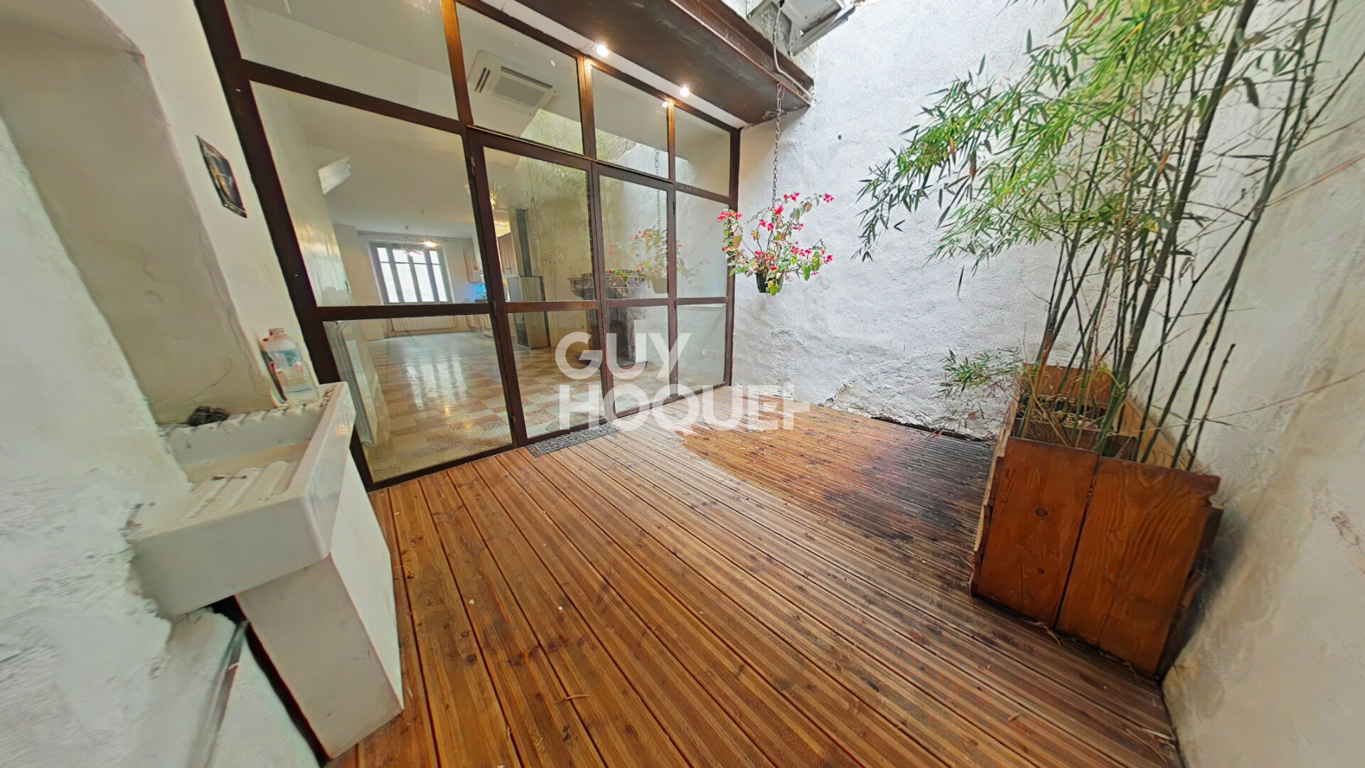 À Vendre en Exclusivité : Charmante Maison de Village à La Livinière (34210)