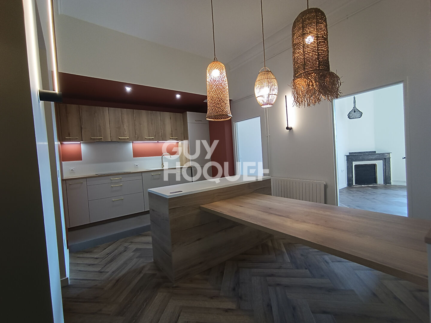 NARBONNE : appartement de 4 pièces (110 m²) en location