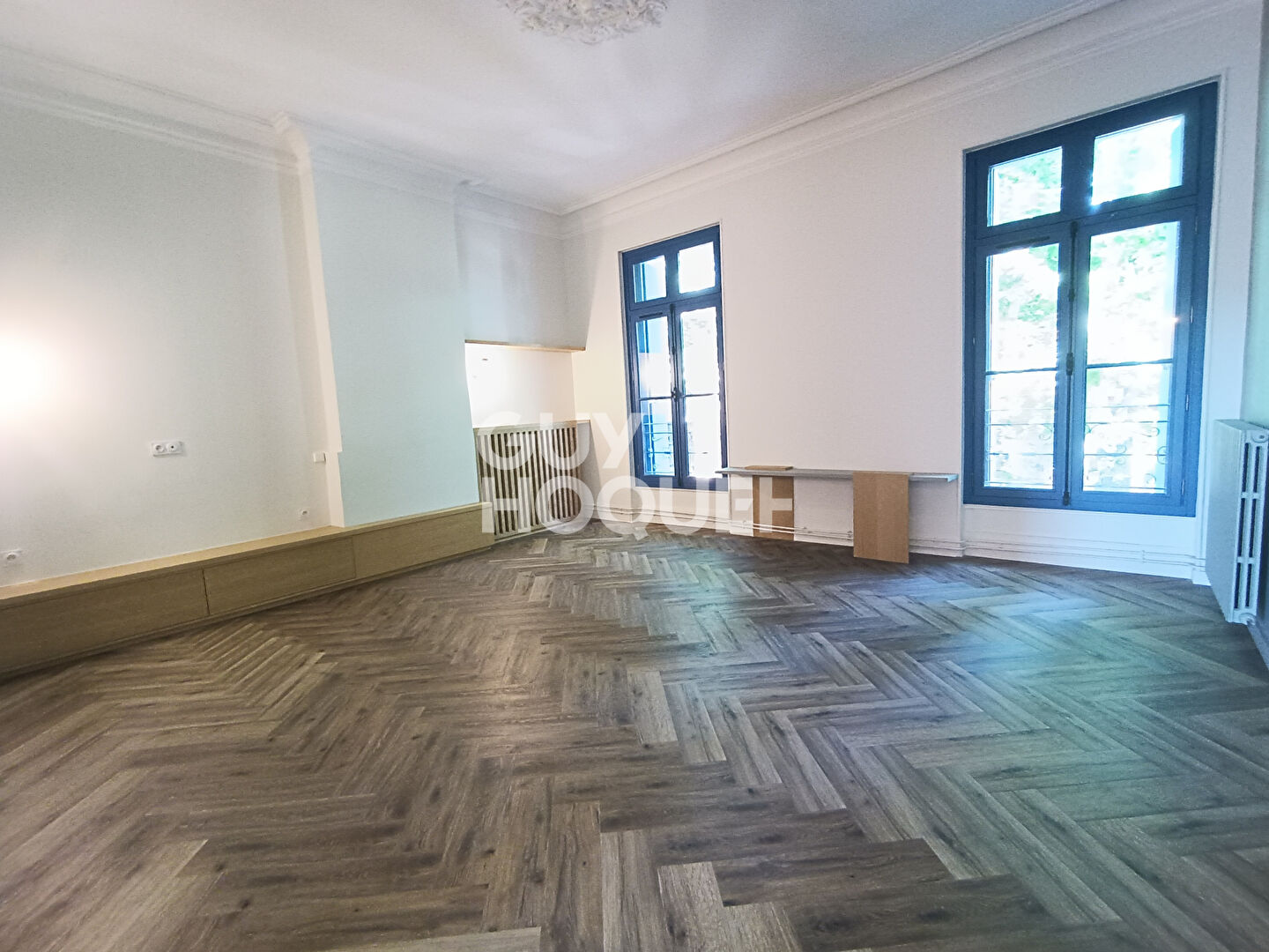 NARBONNE : appartement de 4 pièces (110 m²) en location