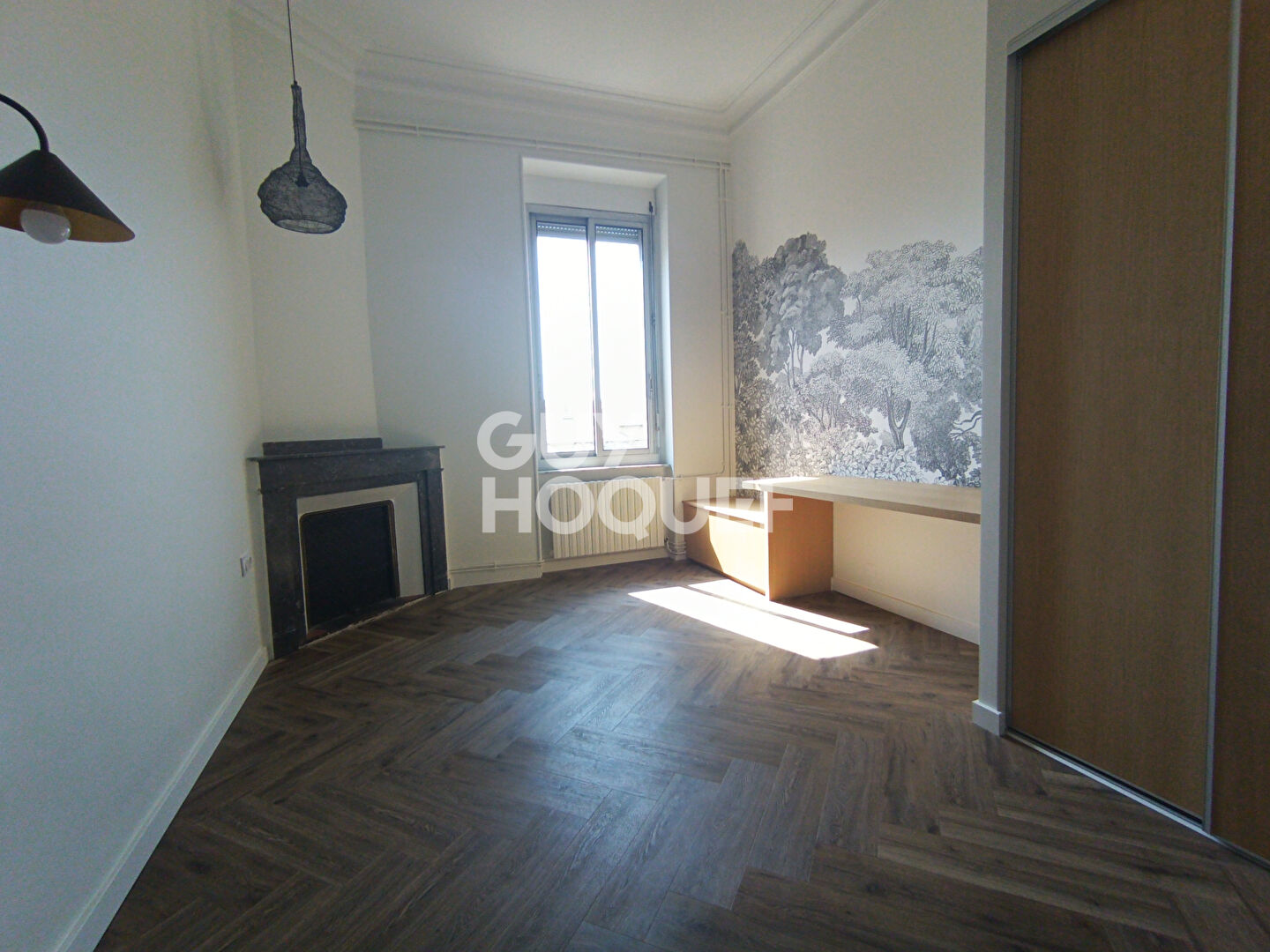 NARBONNE : appartement de 4 pièces (110 m²) en location