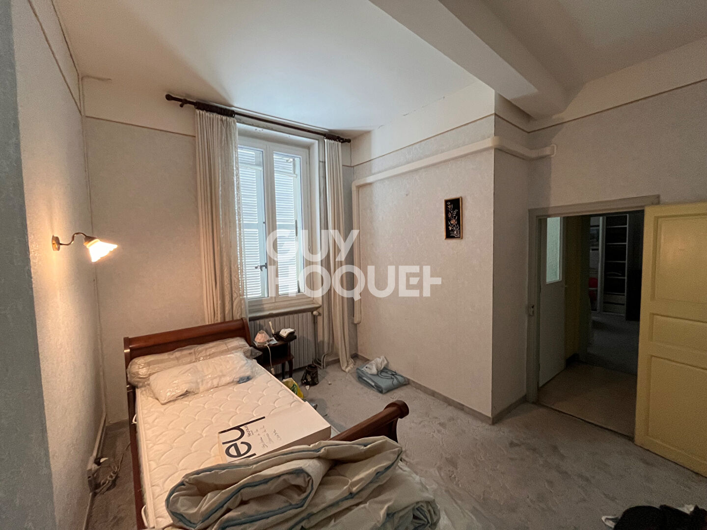 Maison à vendre à HOMPS - 7 pièces, 5 chambres, bon état