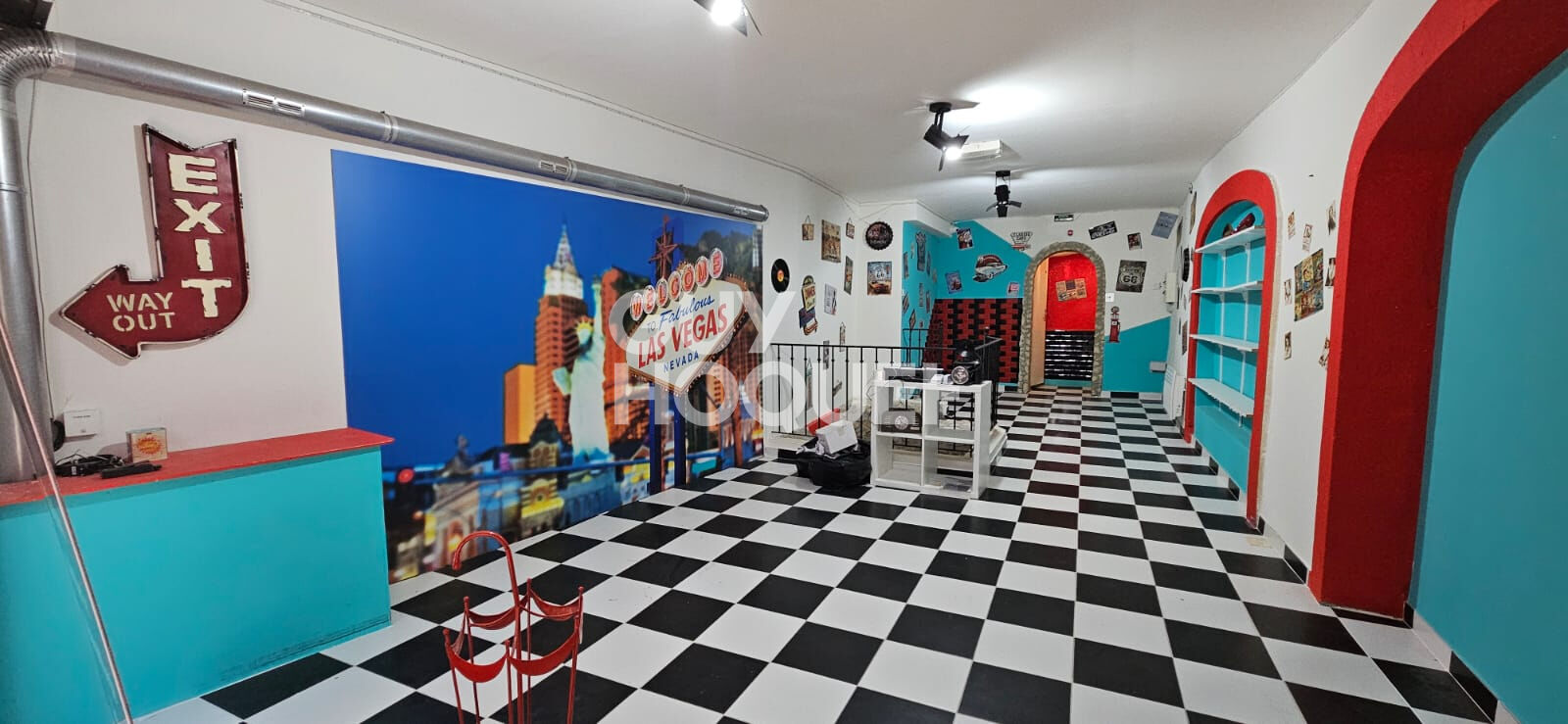 Local commercial  56 m2