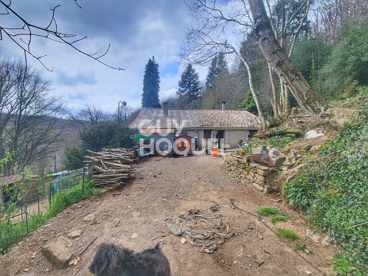 À vendre : Ferme spacieuse à Ferrals-les-Montagnes