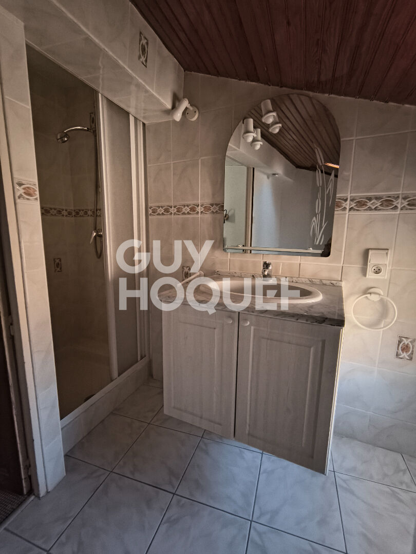 Charmante maison meublée à louer à Argeliers