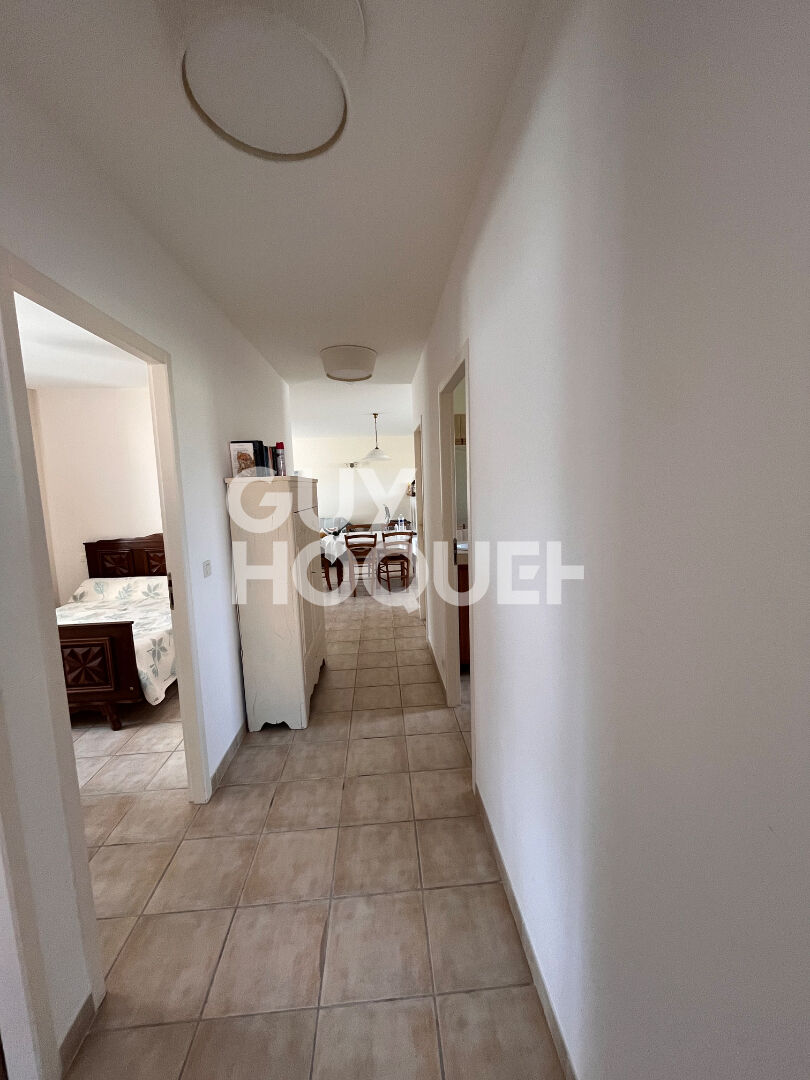 Maison à vendre à Aigues Vives, 34 - 3 chambres avec piscine - V413CB