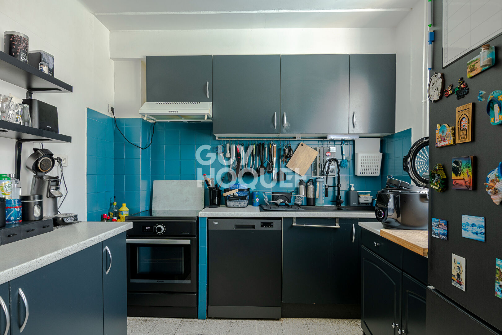 Proche Toutes Commodités - Maison T4 avec Grand Garage et Jardin