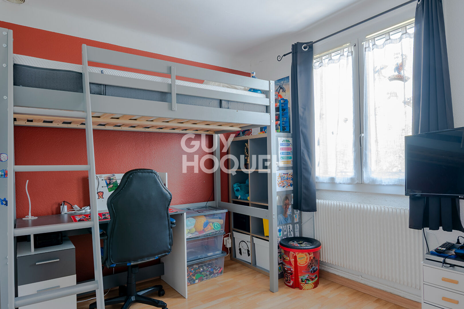 Proche Toutes Commodités - Maison T4 avec Grand Garage et Jardin