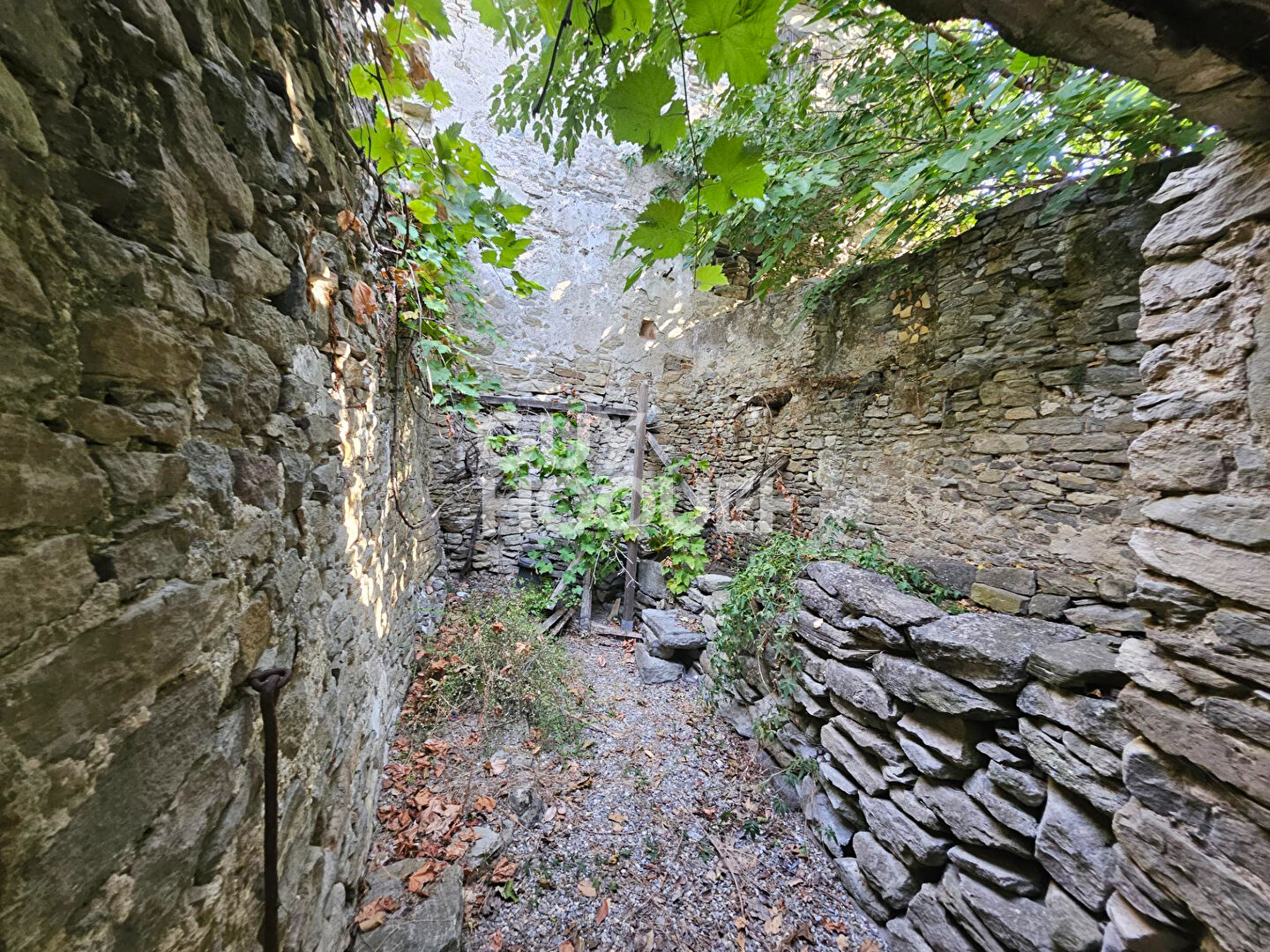 Maison 6 pièces à vendre à La Livinière - Exclusivité Guy Hoquet OLONZAC