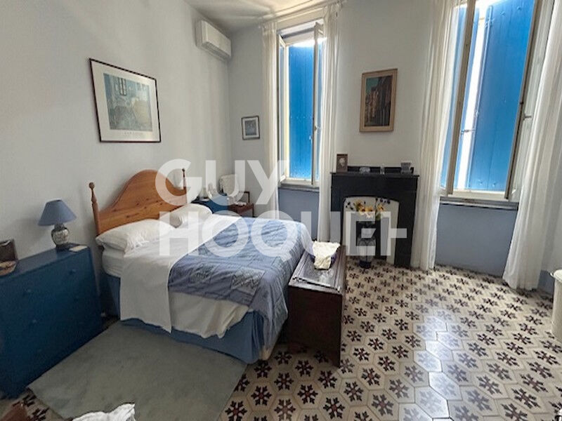 À Vendre  Élégante Maison de Maître au Coeur du Village de Olonzac 34210